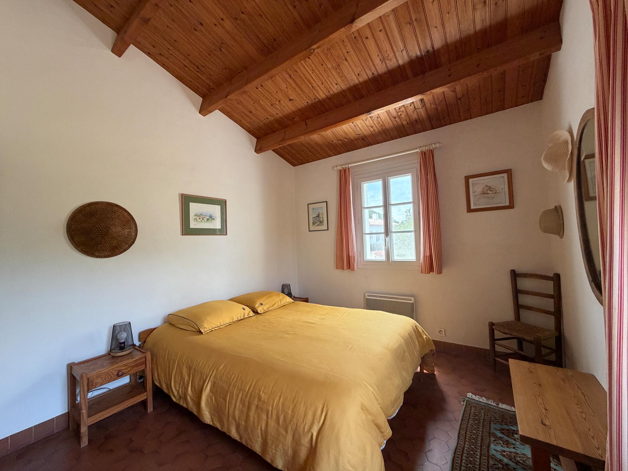 Schlafzimmer mit privatem Bad en suite und Terrasse